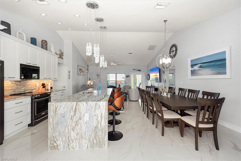 5545 Avenida Pescadora photo 10