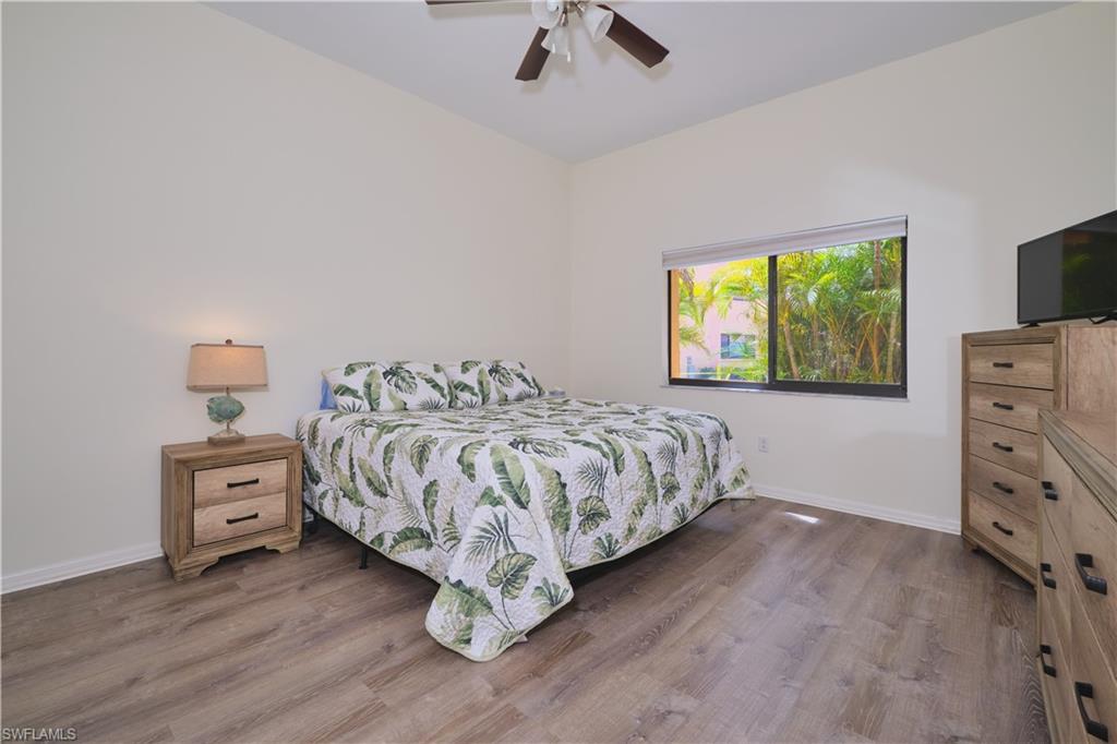 KING BED