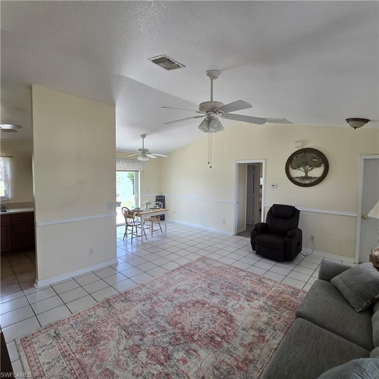 308 NW 20th TER photo 15