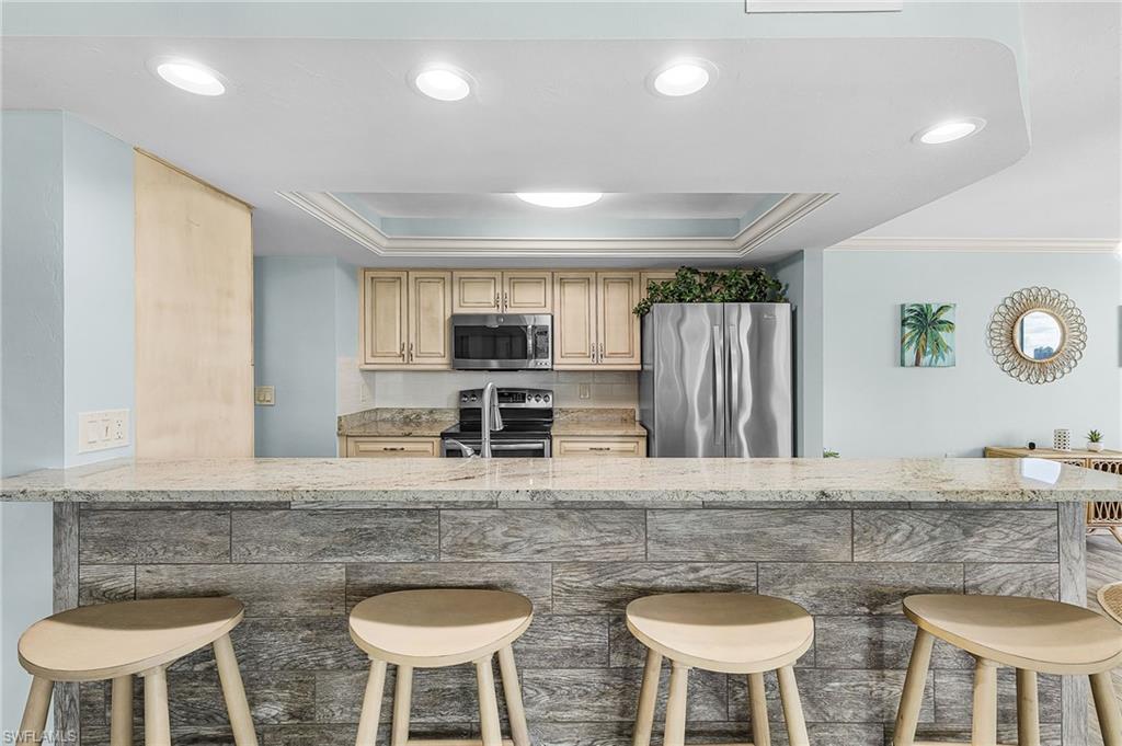 25875 Hickory BLVD 402 photo 9