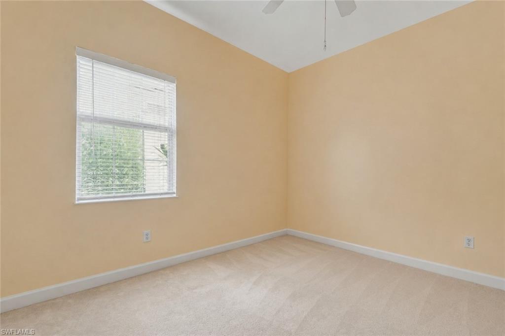 3rd bedroom, with large walk in closet