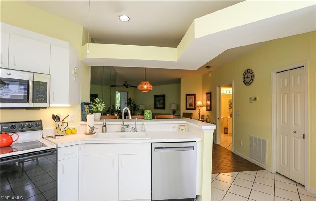 3775 Fieldstone BLVD 102 photo 10