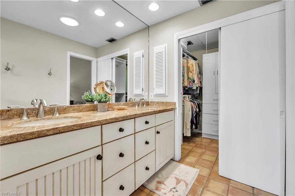 Dual Sinks