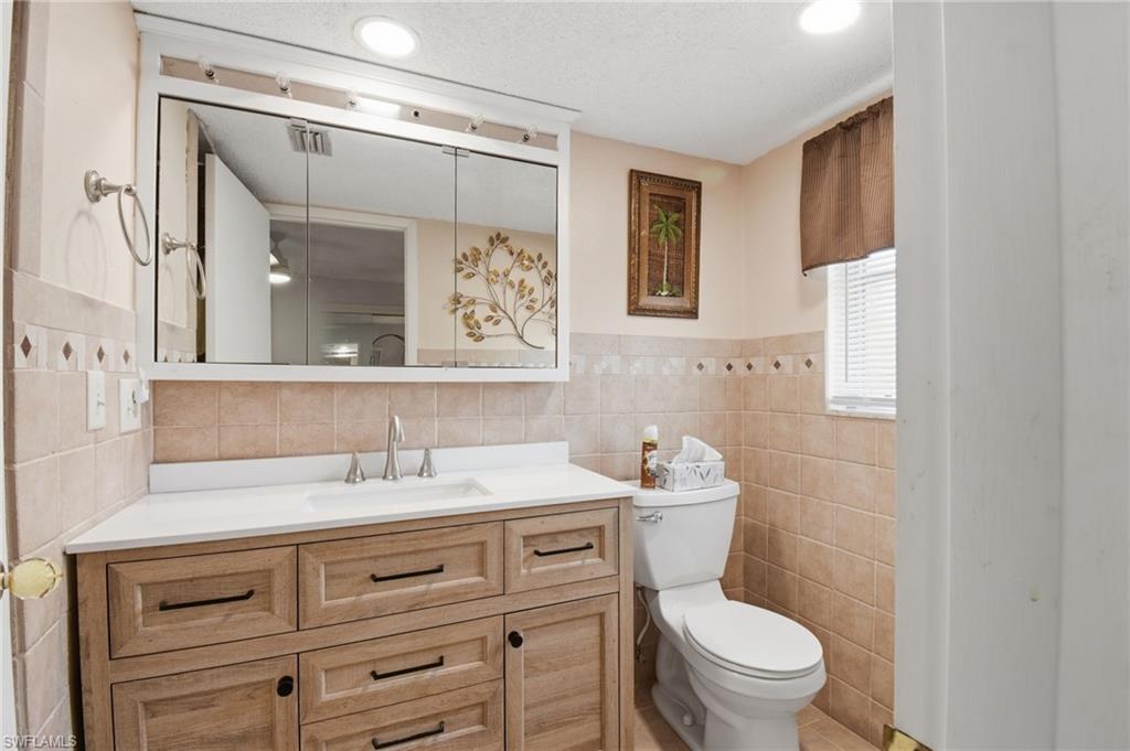7400 College PKWY 59C photo 23