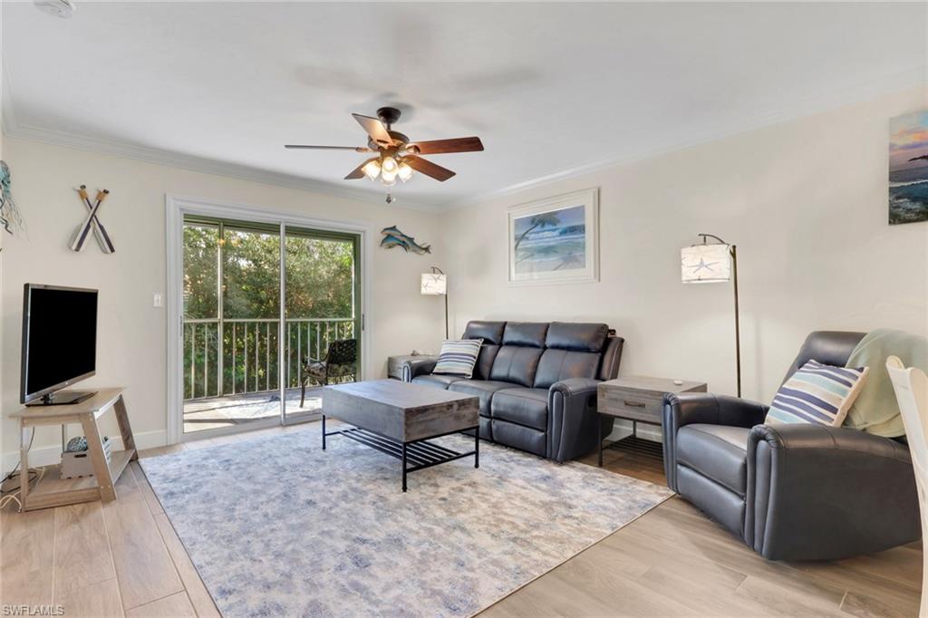 134 Cypress WAY E 305 photo 7