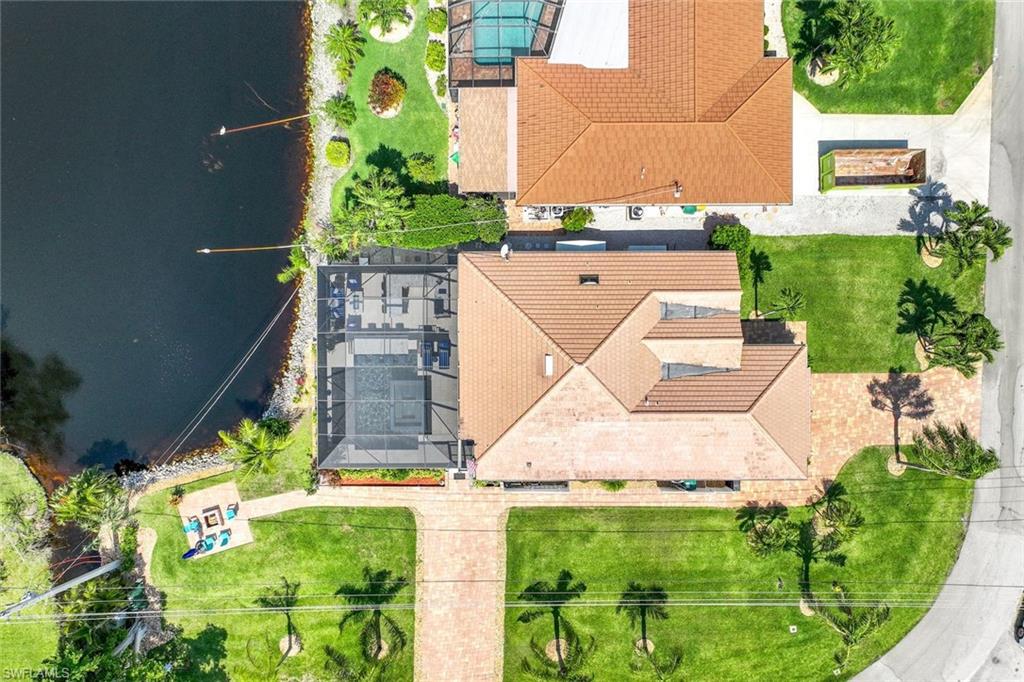 999 East Valley DR photo 46