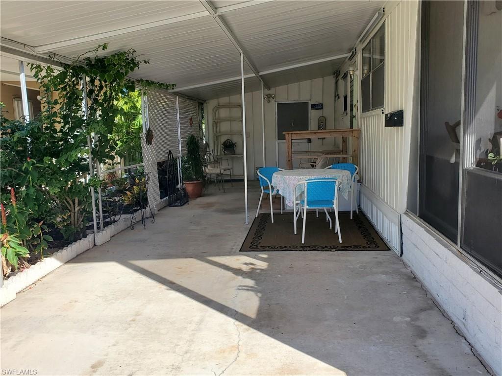 carport