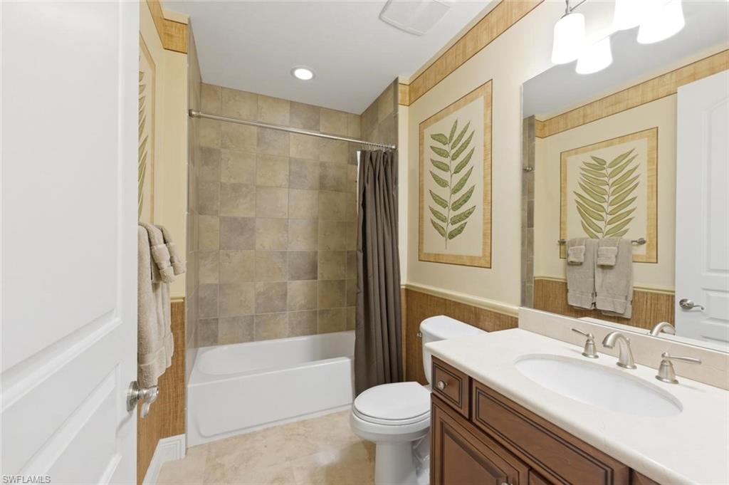 2538 Marquesa Royale LN PH 5-301 photo 37