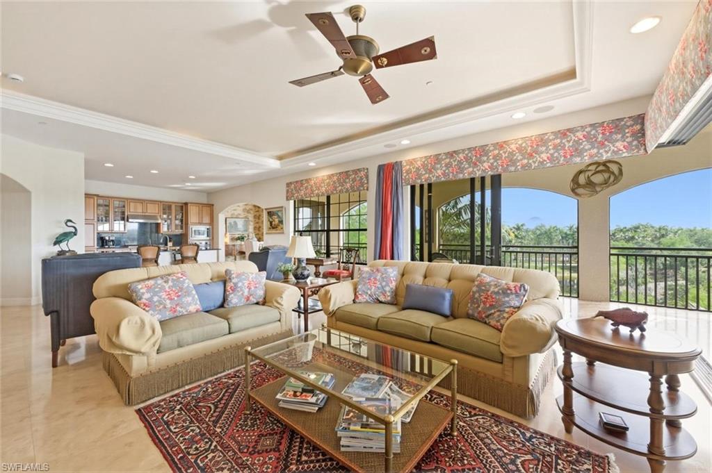 2538 Marquesa Royale LN PH 5-301 photo 19