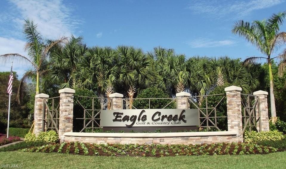 770 Waterford DR 302 photo 23