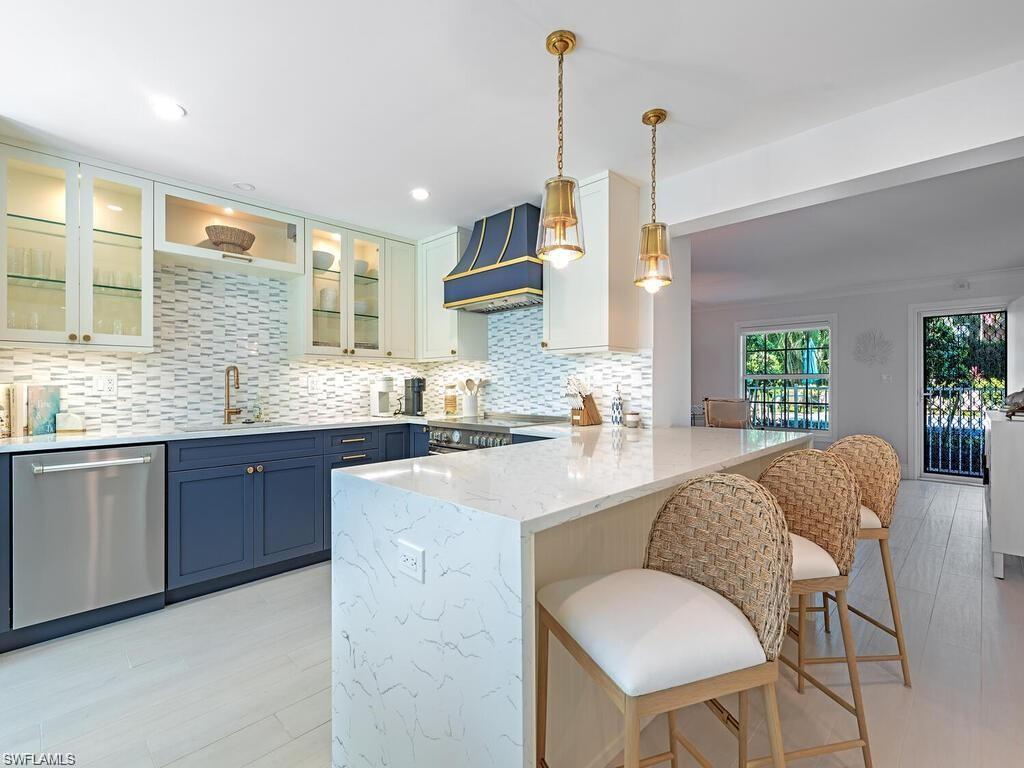 1222 Gordon DR 4 photo 6