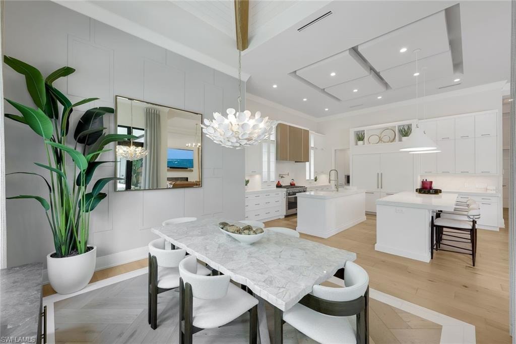 767 Park Shore DR photo 7