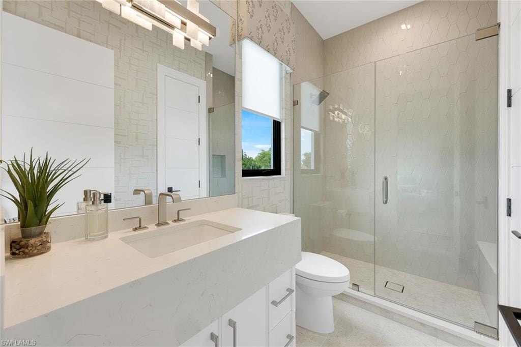 767 Park Shore DR photo 35