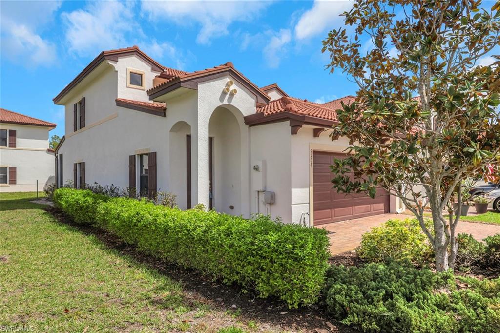 7738 Bristol CIR
