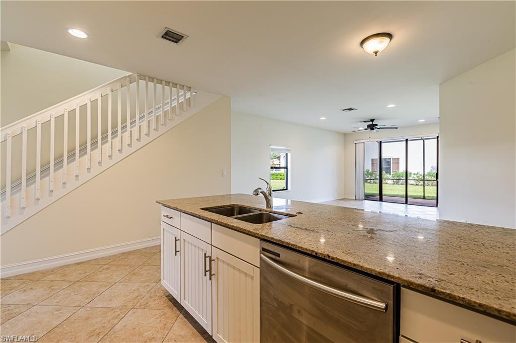 7738 Bristol CIR photo 6