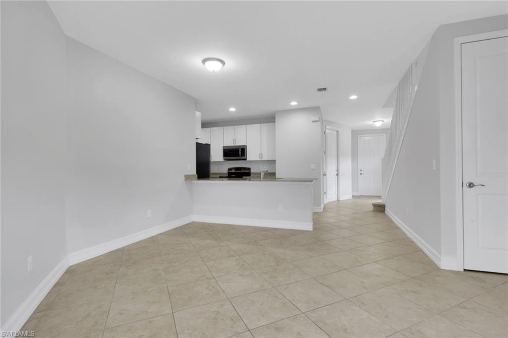 7738 Bristol CIR photo 7