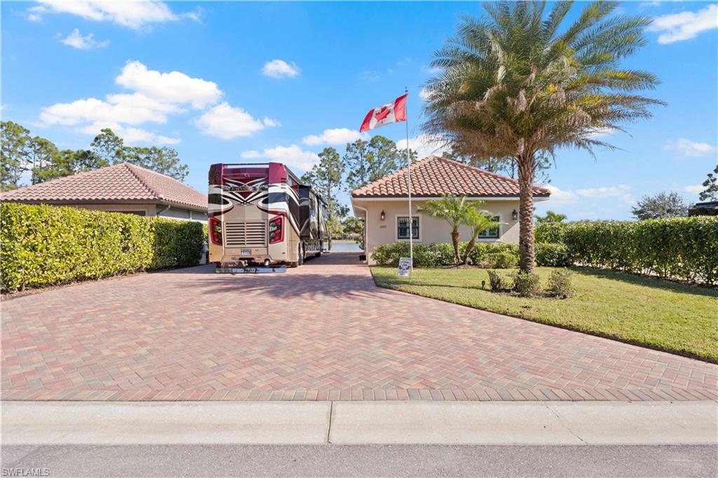 13197 Golden Palms CIR