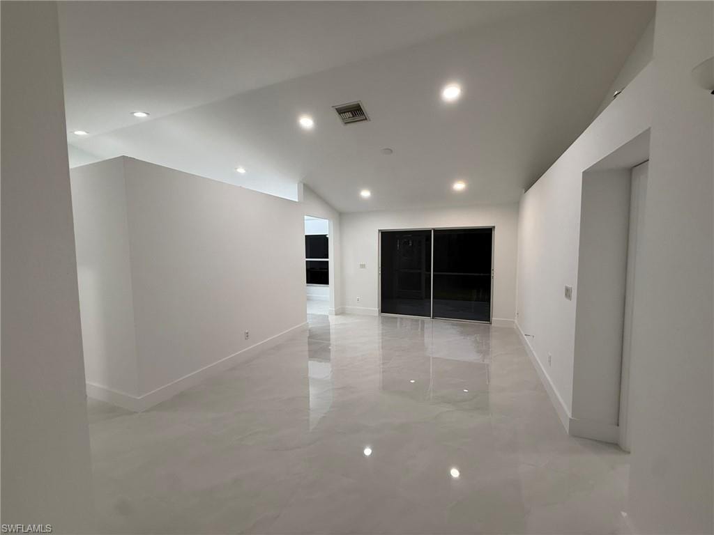2907 12th ST W photo 38