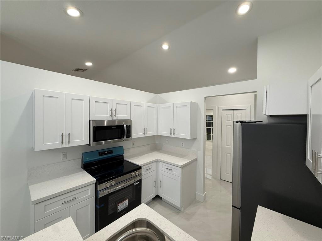 2907 12th ST W photo 35