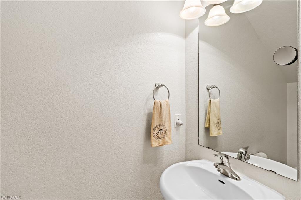 16150 Via Solera CIR 102 photo 23