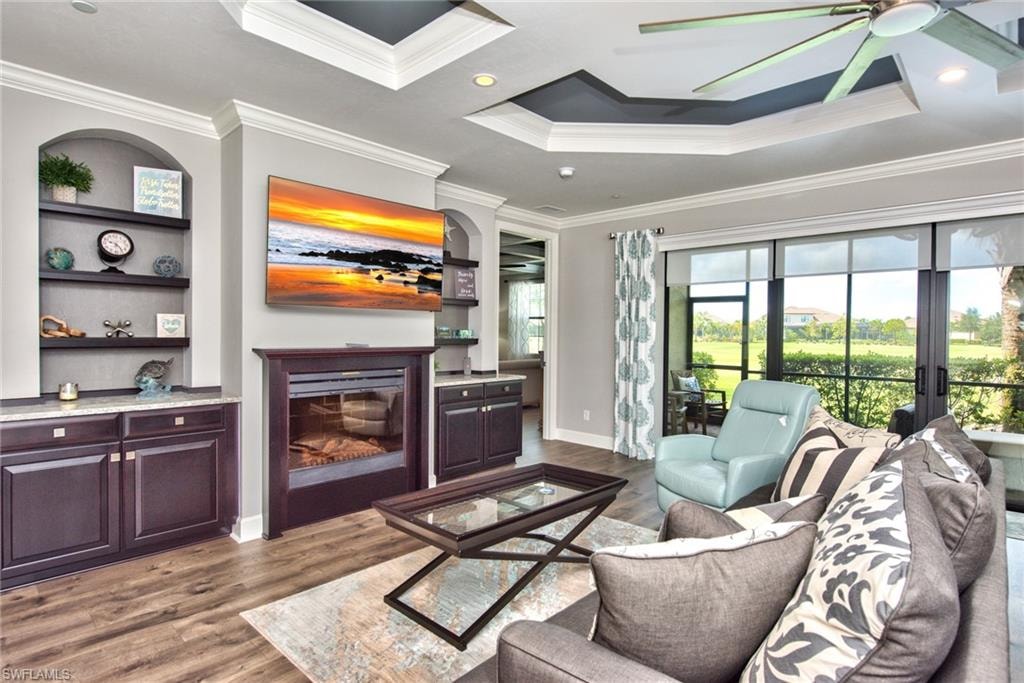 8764 Bellano CT 3-102