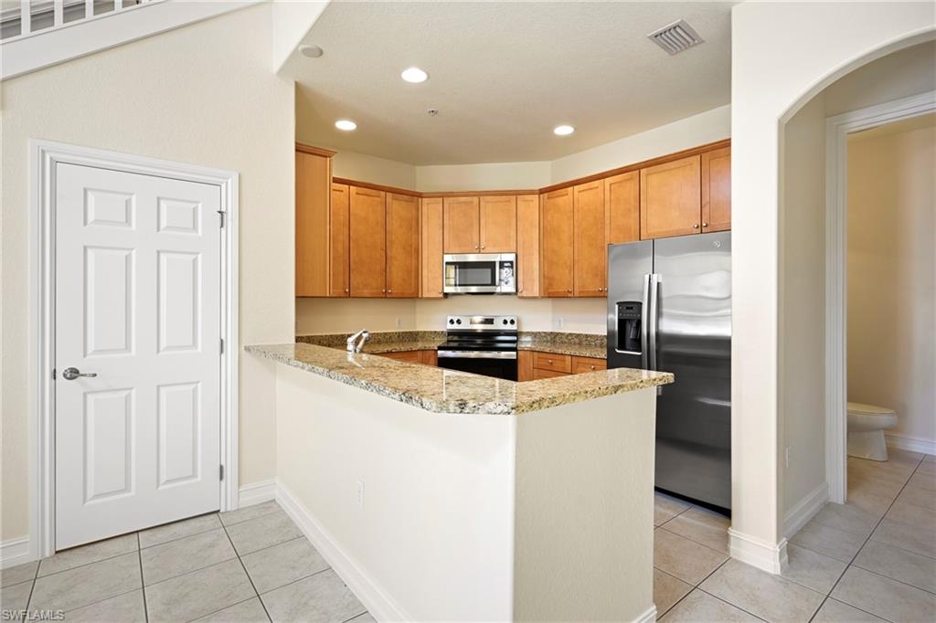 9098 Capistrano ST S 7103