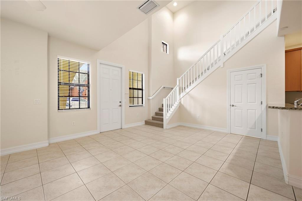 9098 Capistrano ST S 7103
