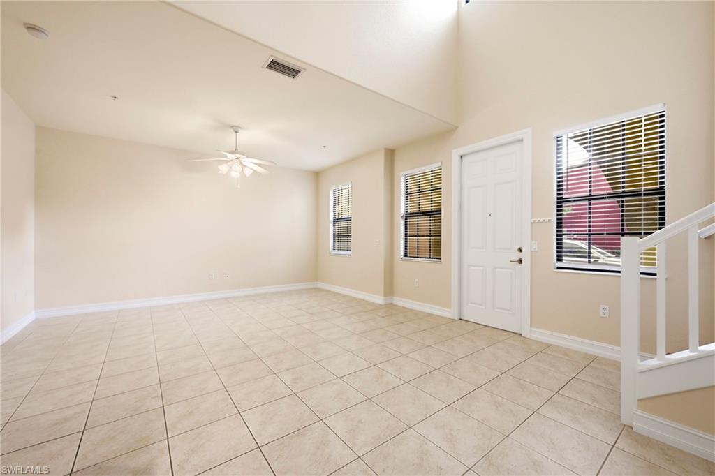 9098 Capistrano ST S 7103 photo 8