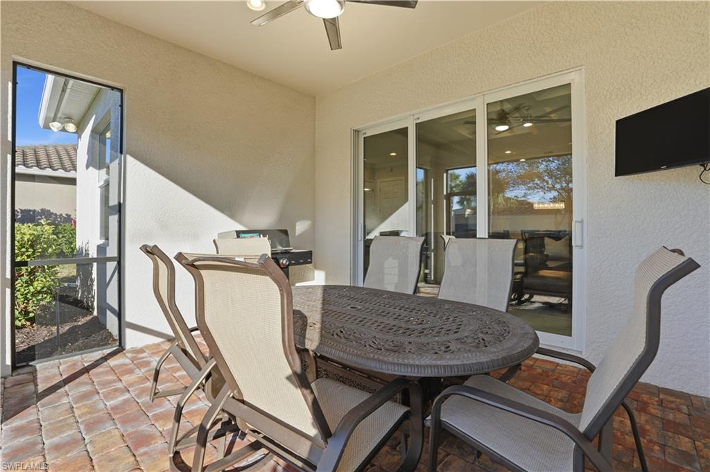 9328 Fieldstone LN photo 27