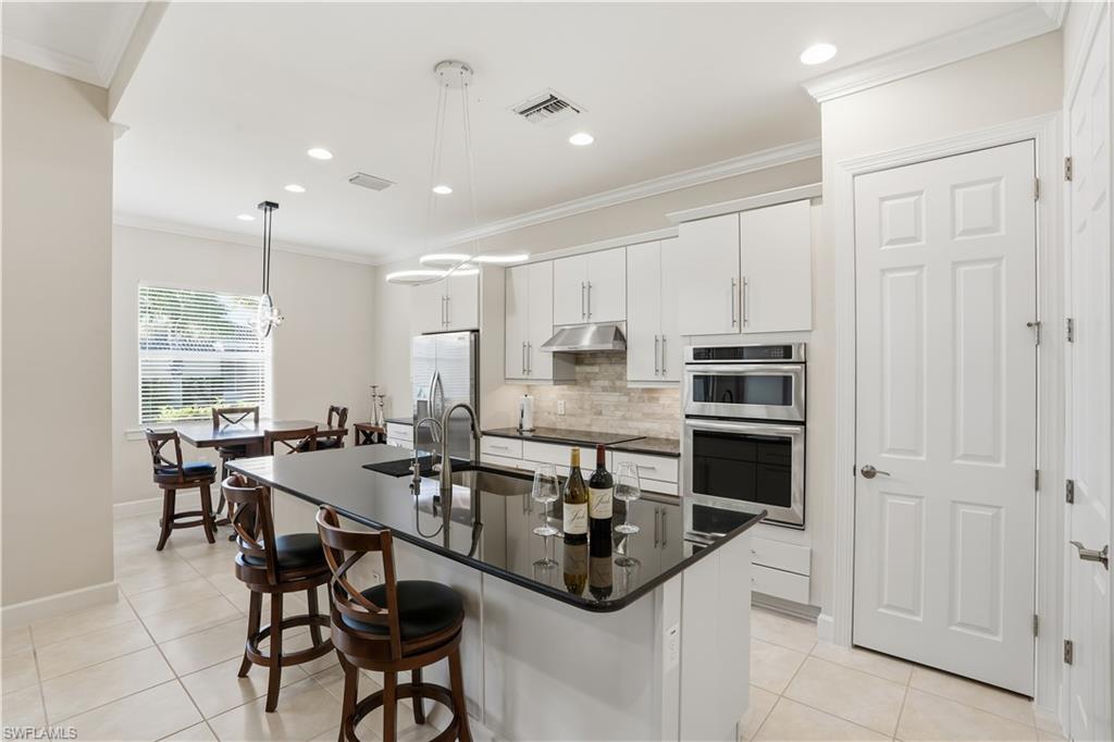 9328 Fieldstone LN photo 9