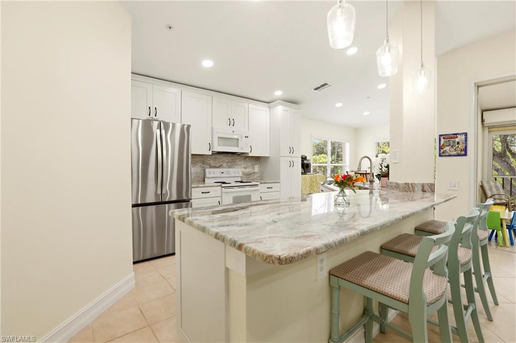 817 Carrick Bend CIR 201 photo 6