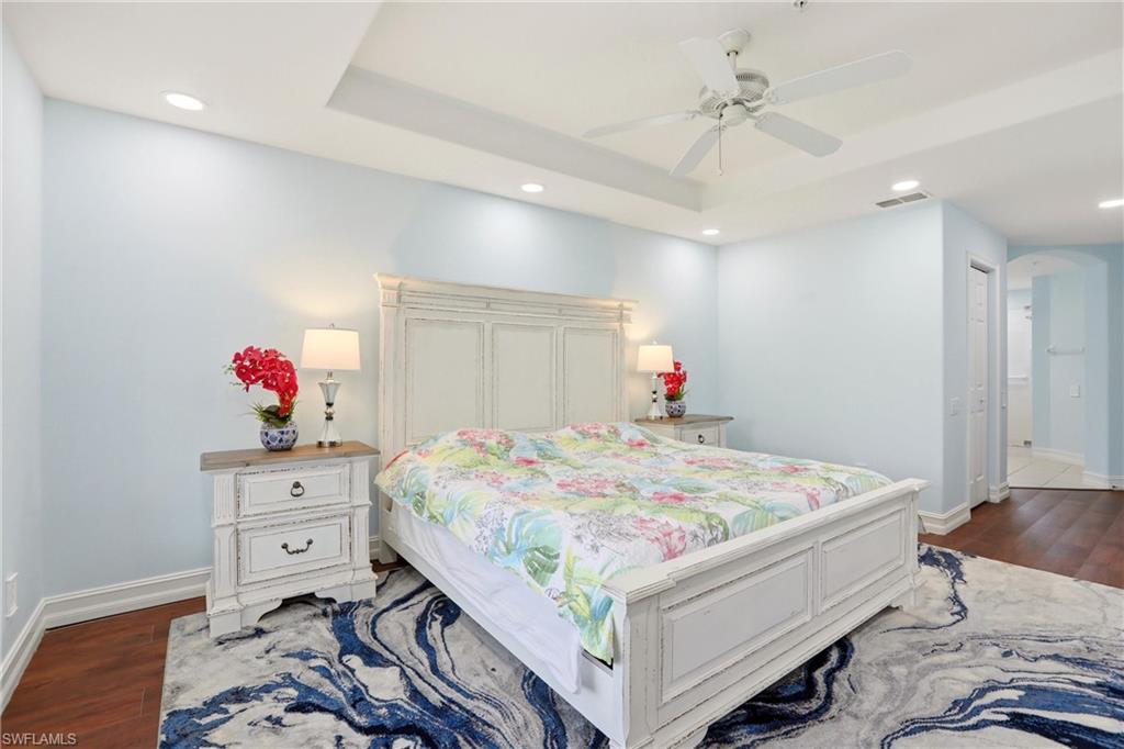 817 Carrick Bend CIR 201 photo 16