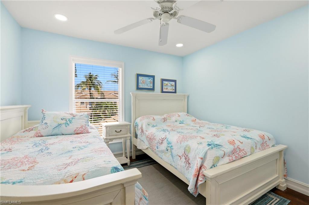 817 Carrick Bend CIR 201 photo 20
