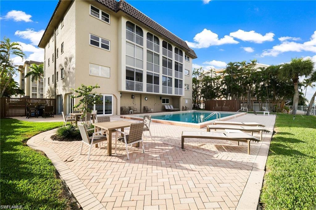 9486 Gulf Shore DR A101