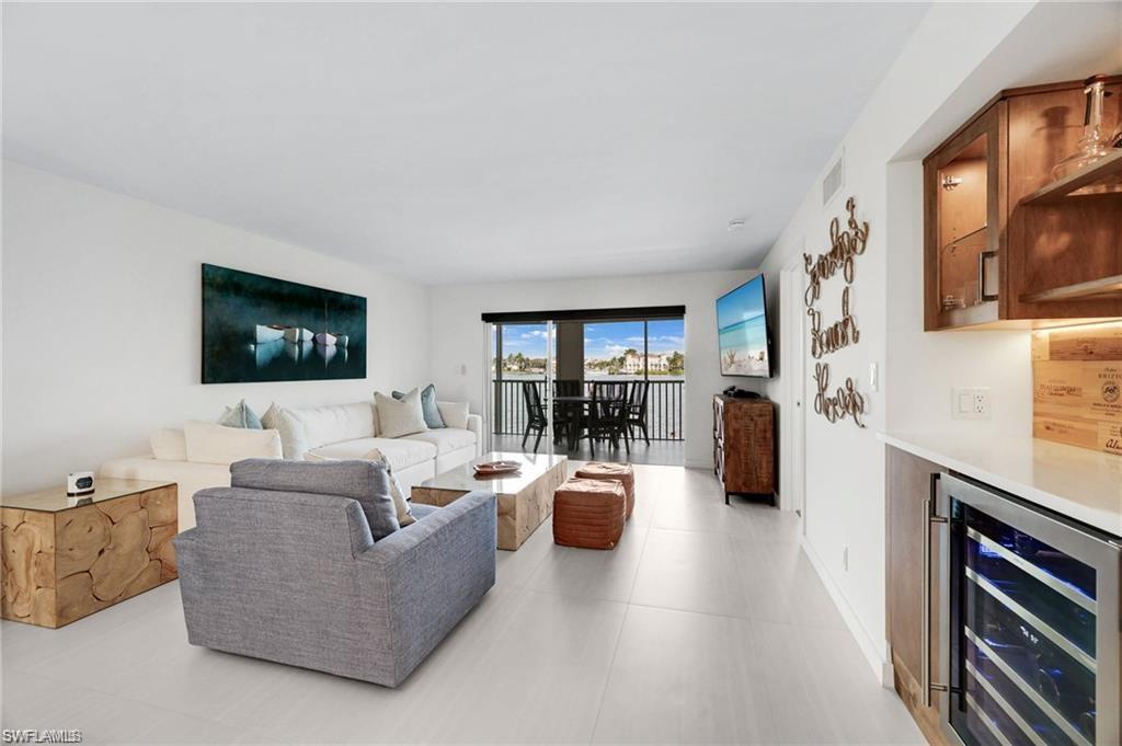 9486 Gulf Shore DR A101