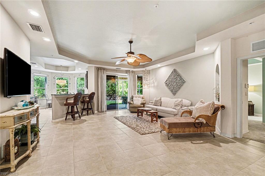 21584 Baccarat LN 103 photo 6