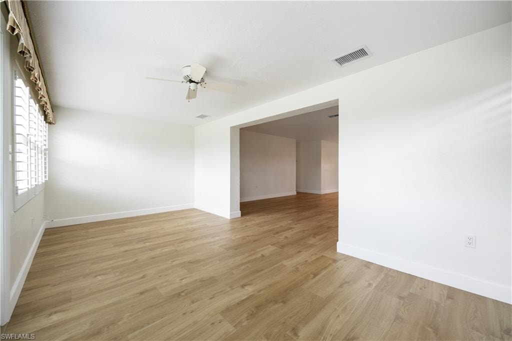 1460 Tredegar DR photo 12
