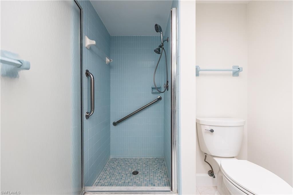 1460 Tredegar DR photo 21