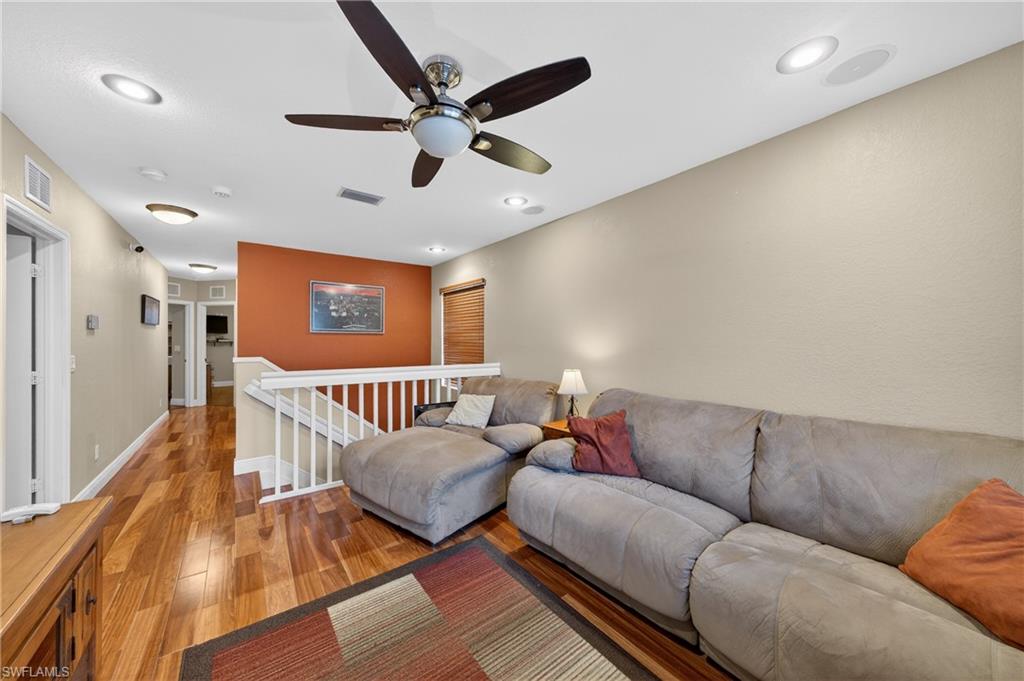 17560 Brickstone LOOP photo 13
