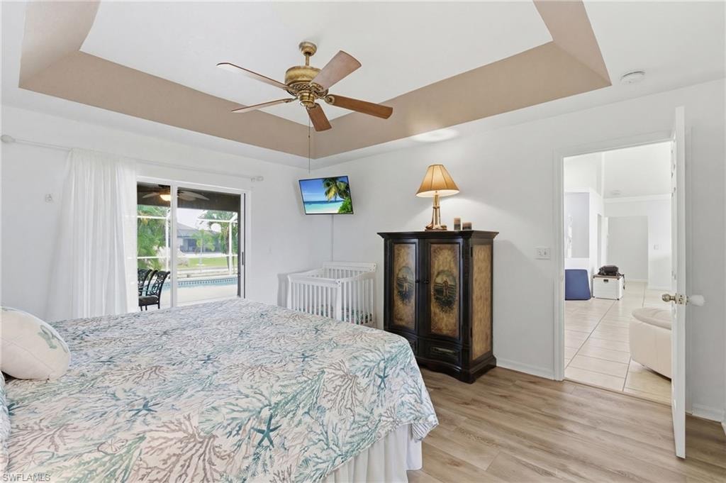 2105 SW 29th TER photo 20