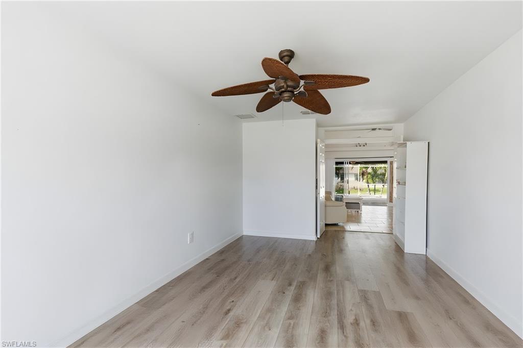 2105 SW 29th TER photo 29