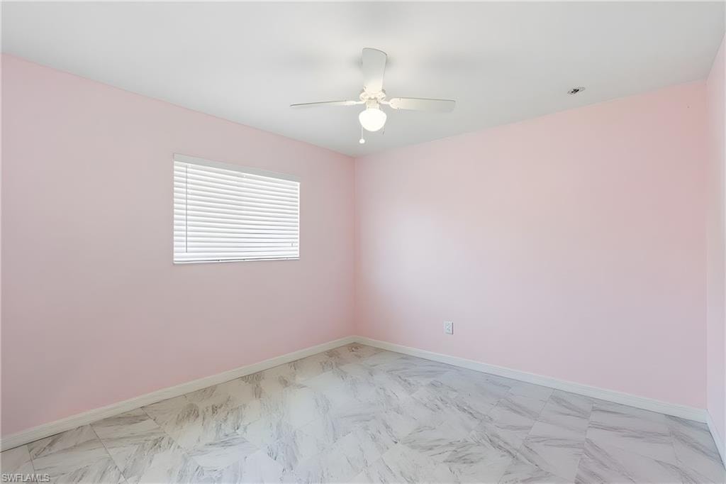 2105 SW 29th TER photo 32
