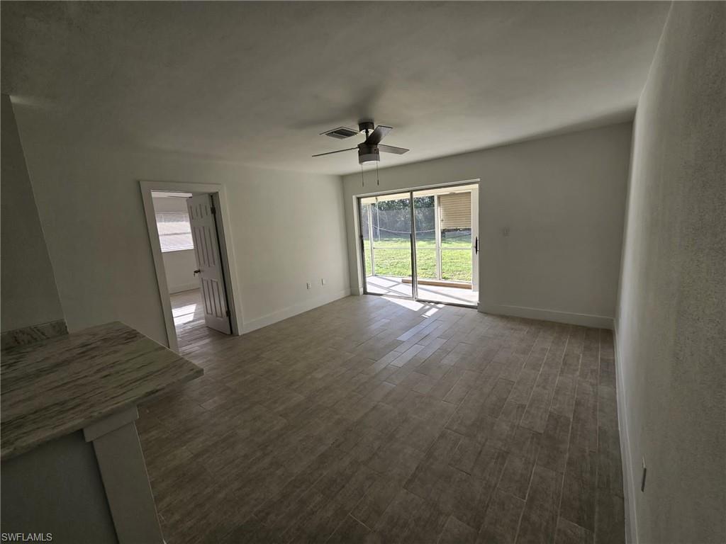 326 Palmetto DR photo 7