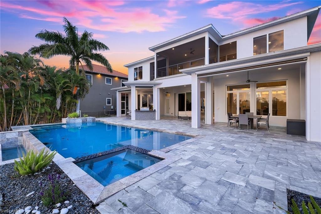 2826 SW 44th TER