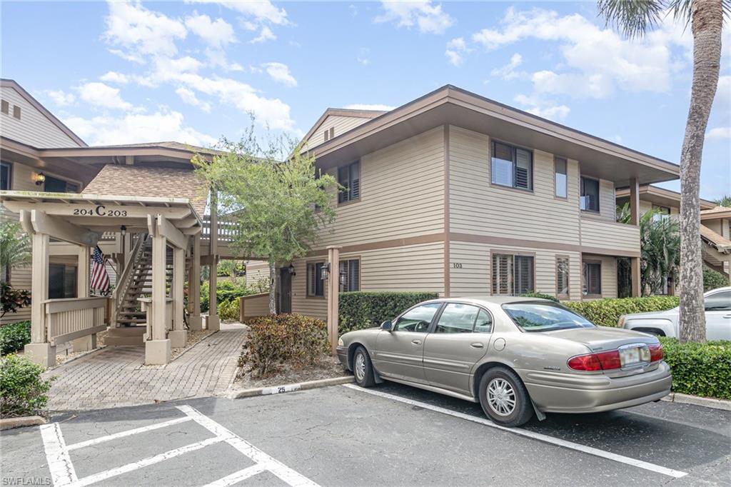 64 4th ST C103
