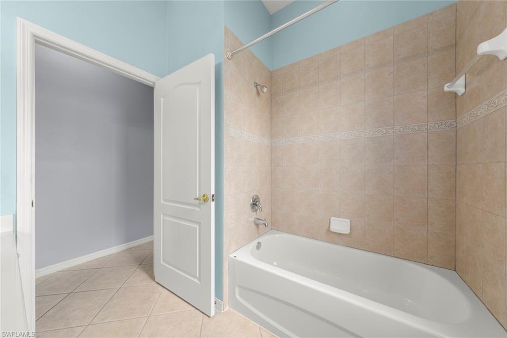2165 Berkley WAY photo 34