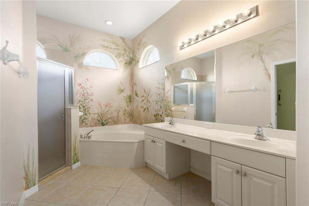 2165 Berkley WAY photo 9