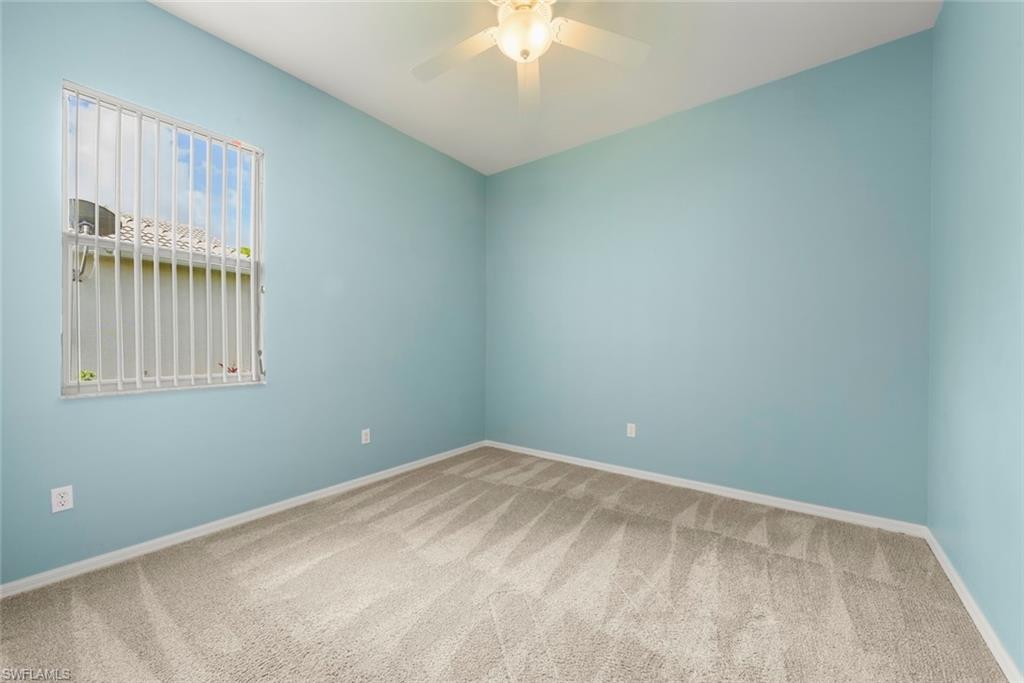 2165 Berkley WAY photo 32