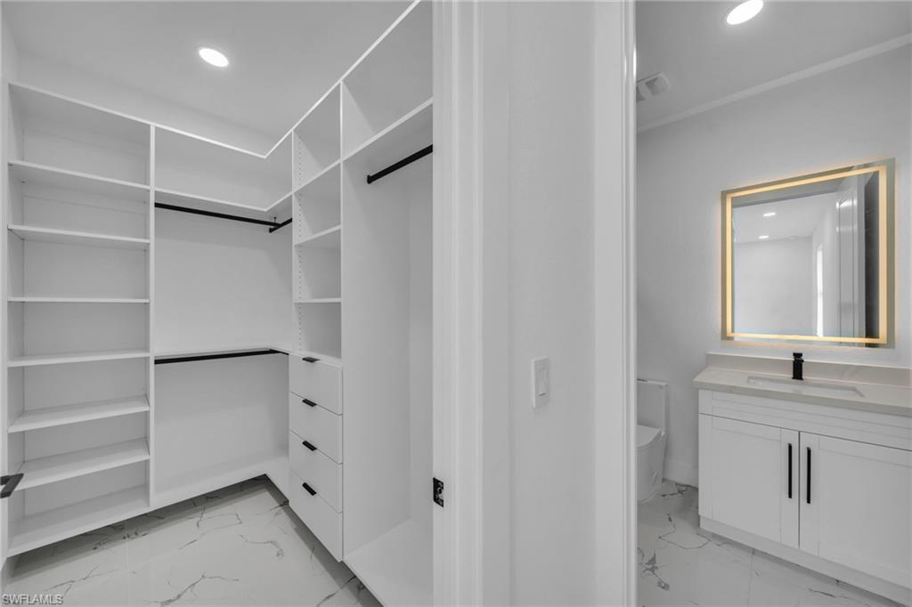 1237 NW 37th AVE photo 23