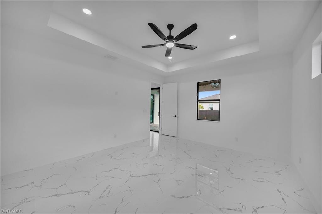 1237 NW 37th AVE photo 16